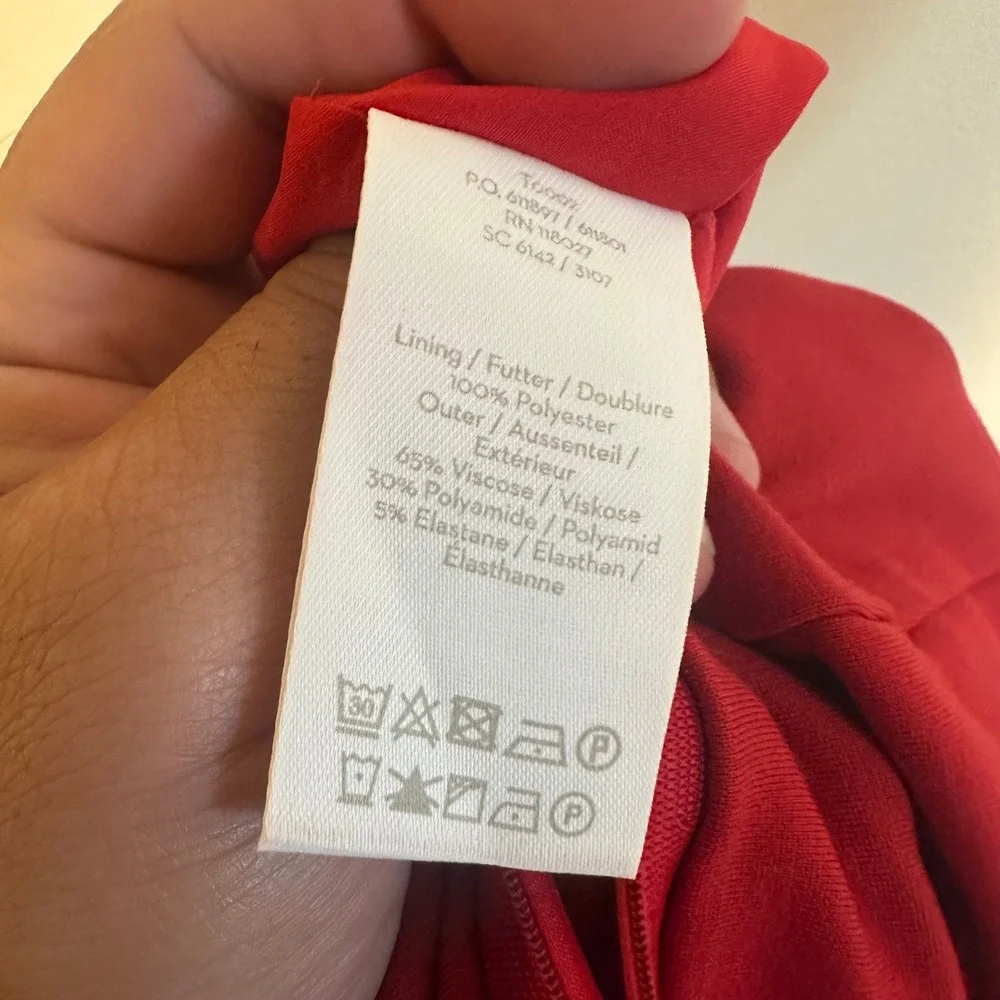 NWT Boden Pencil Skirt Womens 6R Red‎ Zip Back Vent Structured Office Outdoor